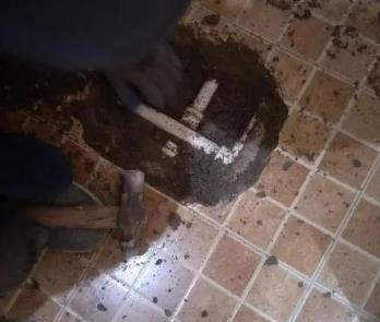 兰州卫生间漏水维修公司为您分享下卫生间渗水如何处理及注意事项